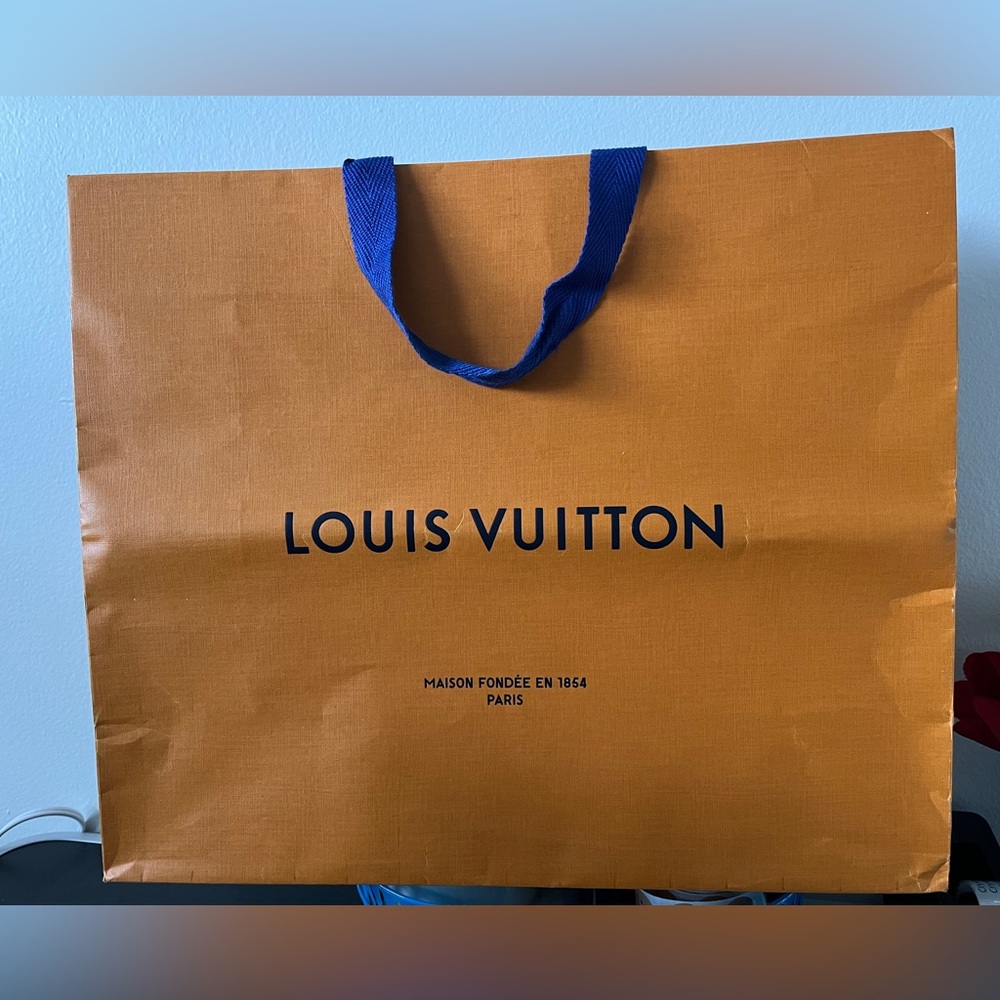 Authentic Louis Vuitton Tote bag from Paris